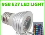 Farebná LED žiarovka s diaľkovým ovládaním 16 farieb